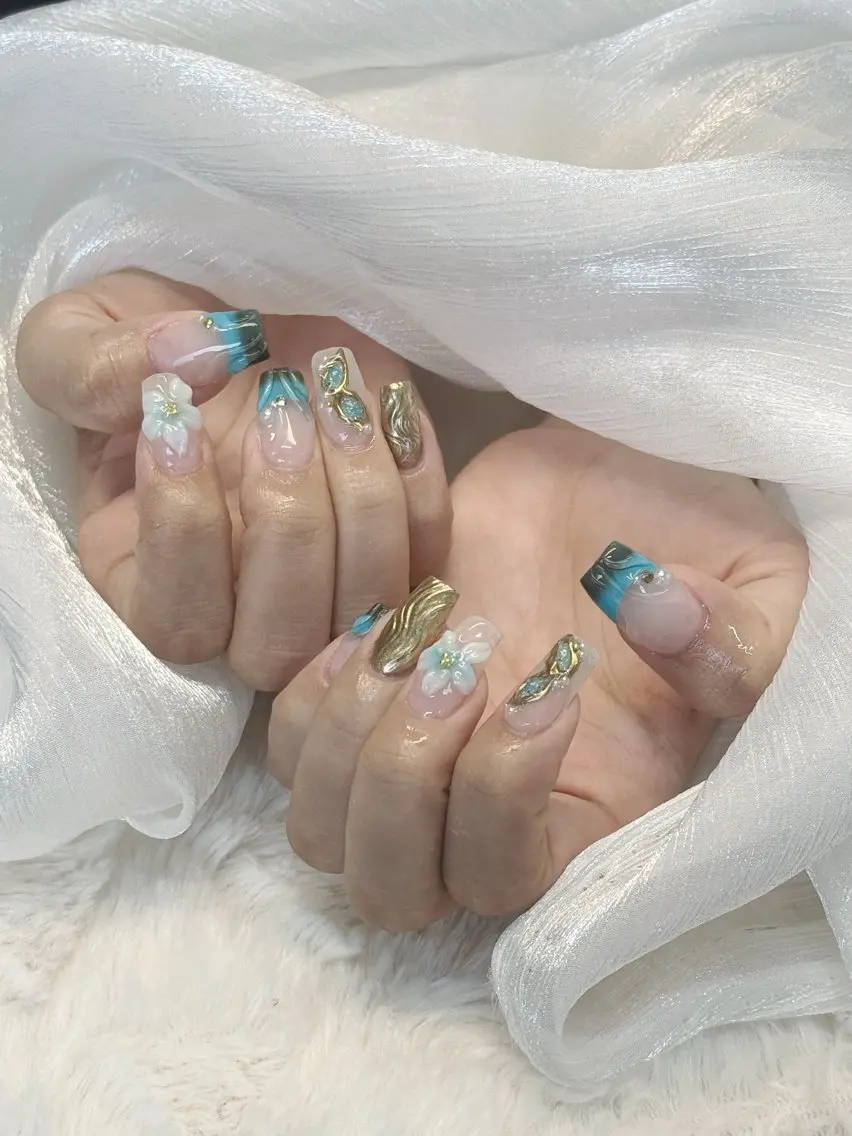 ネイル ハンドネイル 濱田 杏奈のネイルデザイン