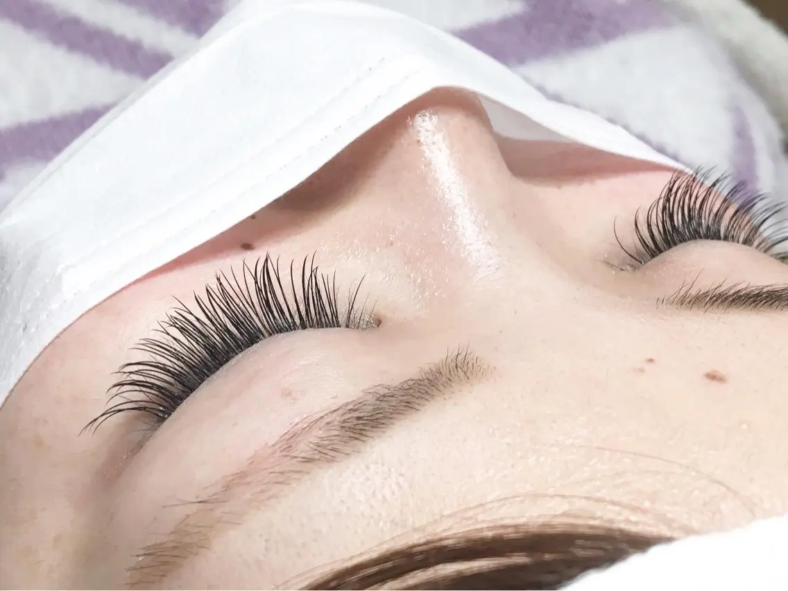 ロング カラー パーマ ヘアアレンジ メンズ キッズ ネイル マツエク・マツパ brille ~eyelash~のヘアスタイル