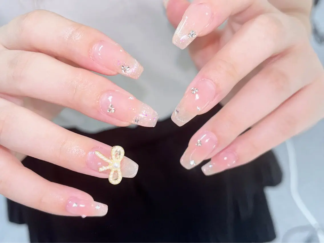 ネイル Glow Nail スカルプ専門店のネイルデザイン