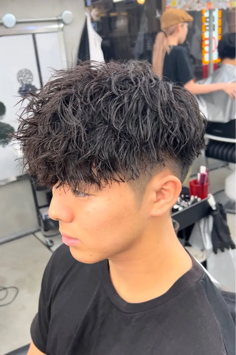 カット+プレミアムトリートメントパーマ💈の写真