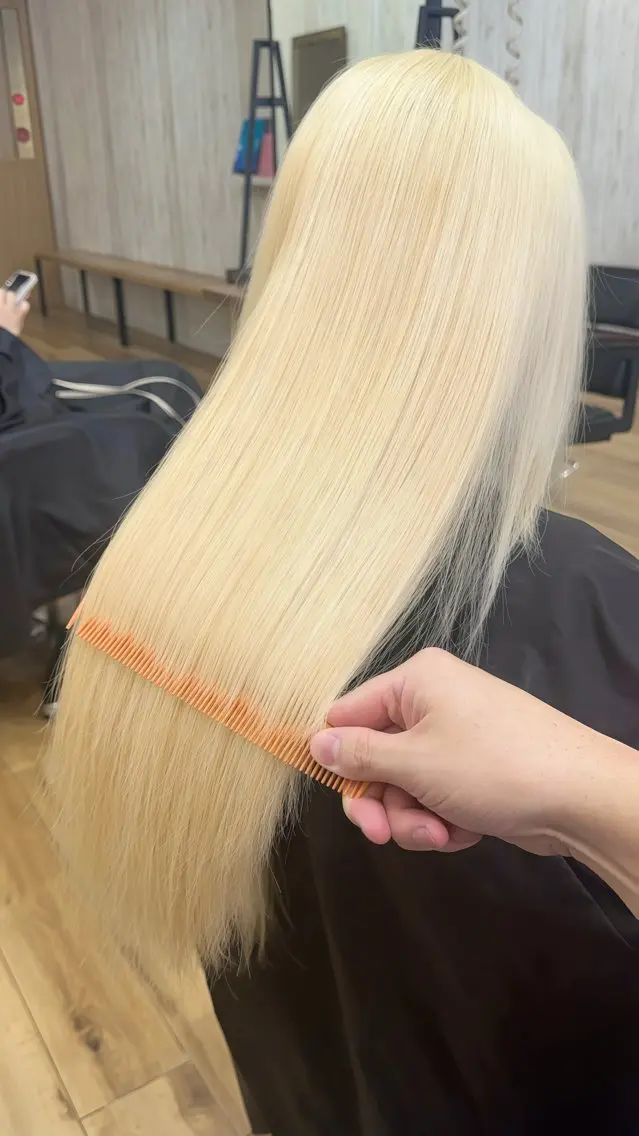 ロング ヘアカラー トリートメント ハイトーン髪質改善 家中貴典のヘアスタイル