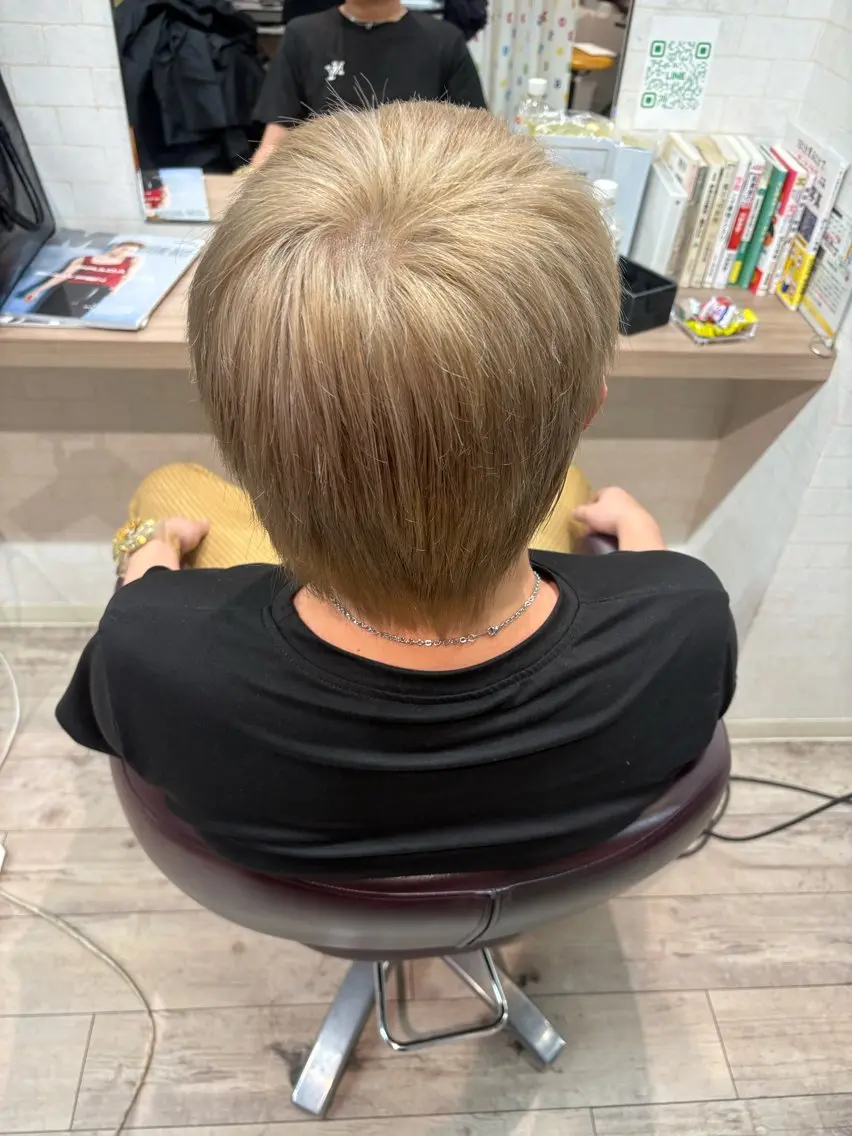 カラー 山口 泰志のヘアスタイル