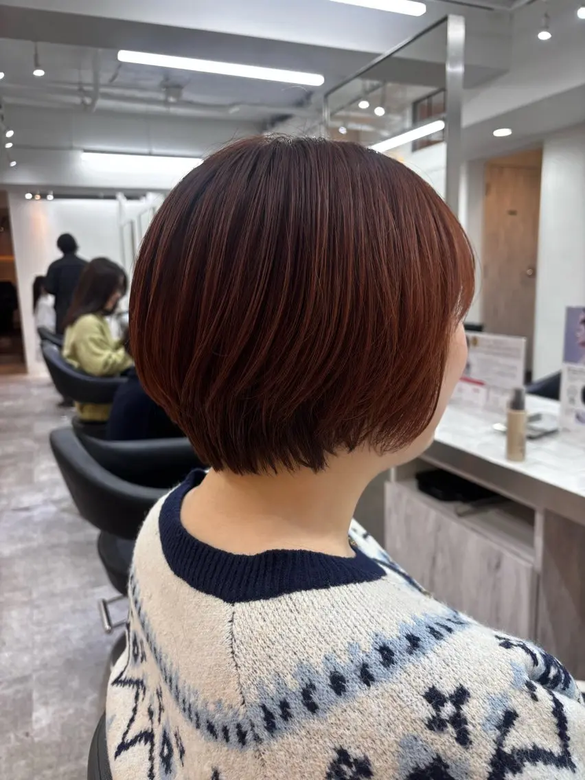 ショート カラー カット ヘアカラー トリートメント Viot 銀座 樋口 桃佳のヘアスタイル