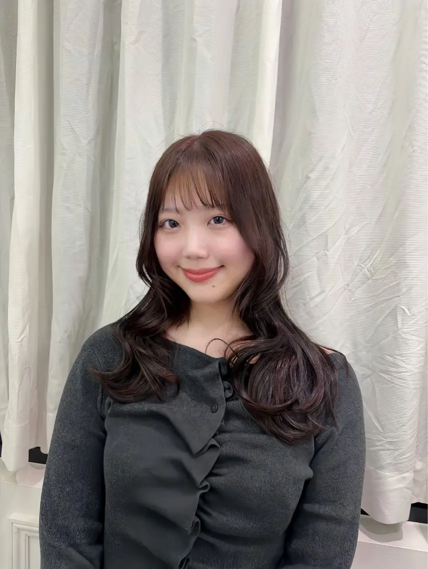 韓国風透明感ヘアカラー.⋆𝜗𝜚   艶感カラー🫧の写真