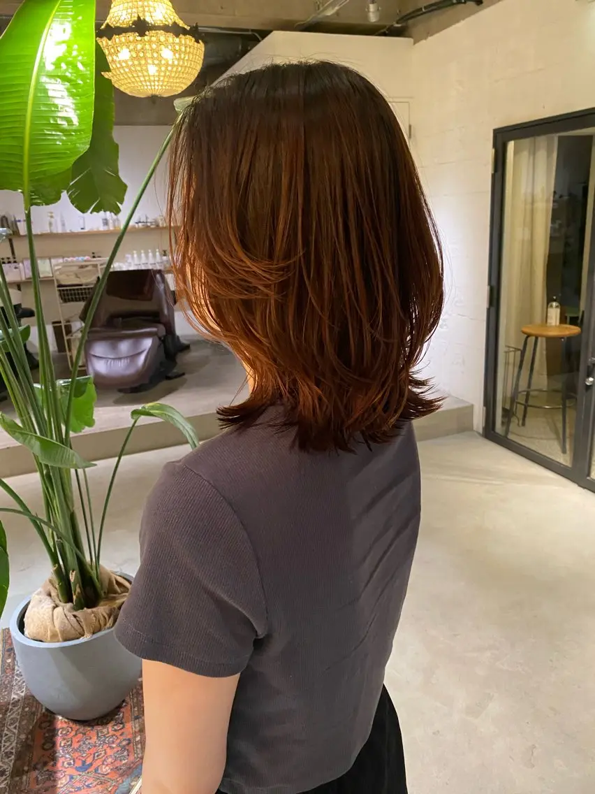 ミディアム くびれヘア 聖 来のヘアスタイル