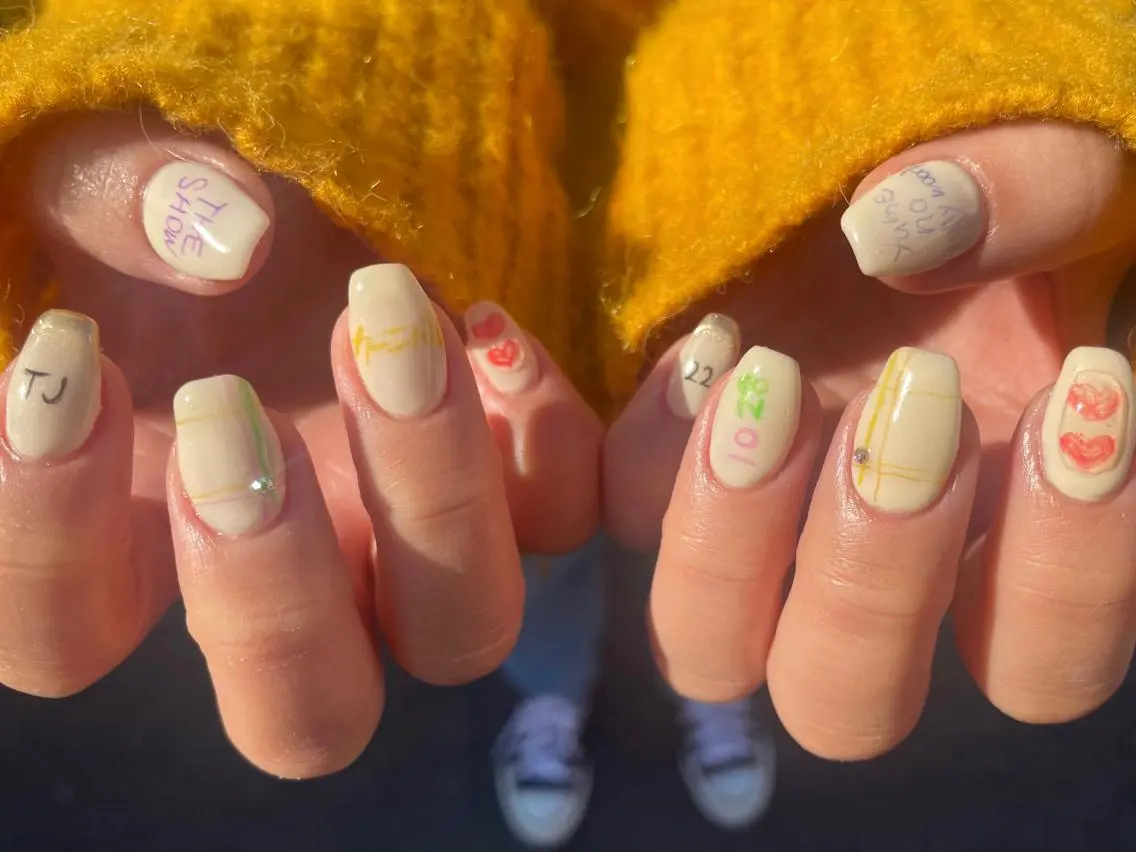 ネイル ハンドネイル M Nailのネイルデザイン