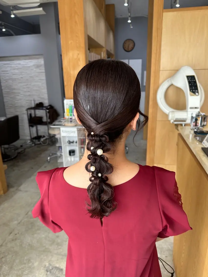 ミディアム ヘアセット miloc MOMOKAのヘアスタイル