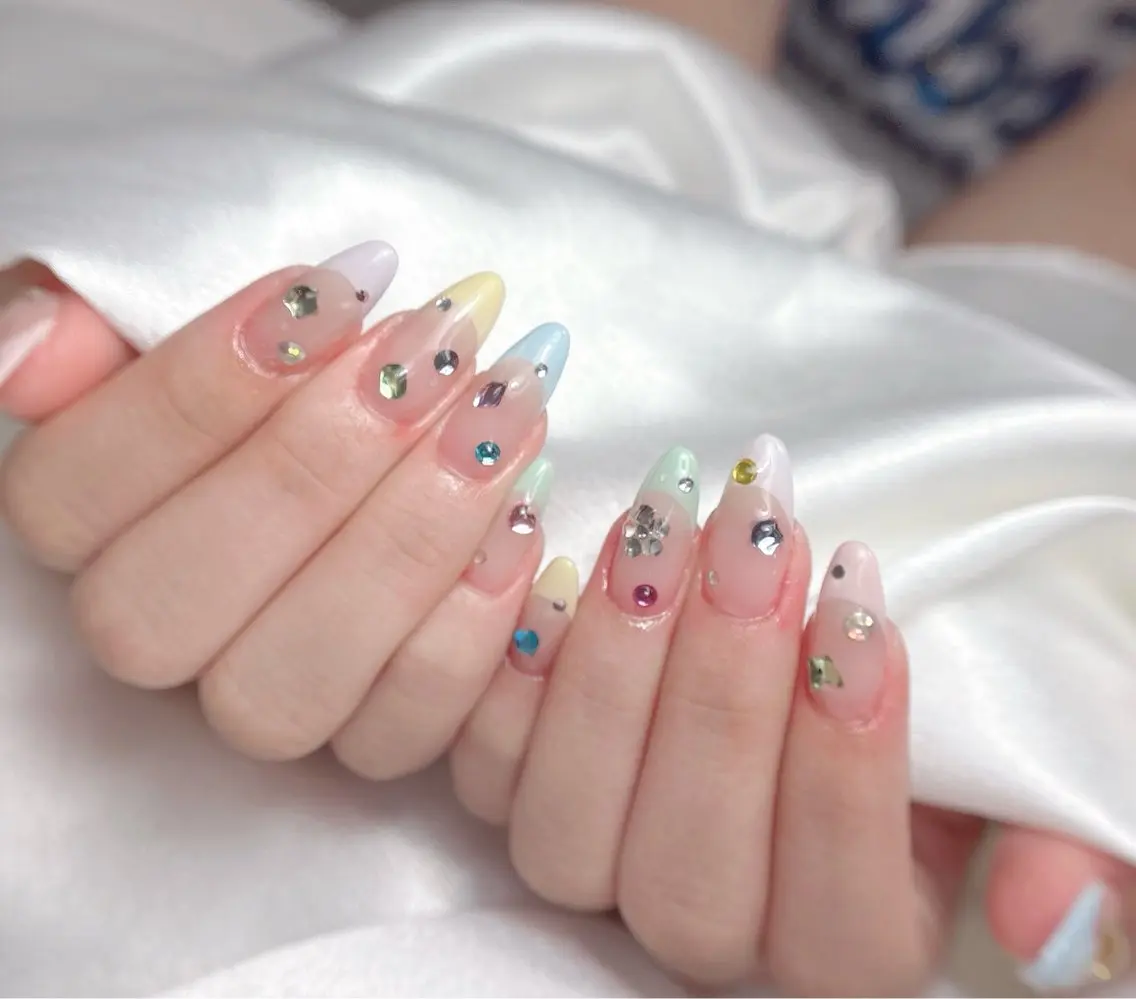 ネイル ハンドネイル ハンドケア ネイルサロン Auraのネイルデザイン