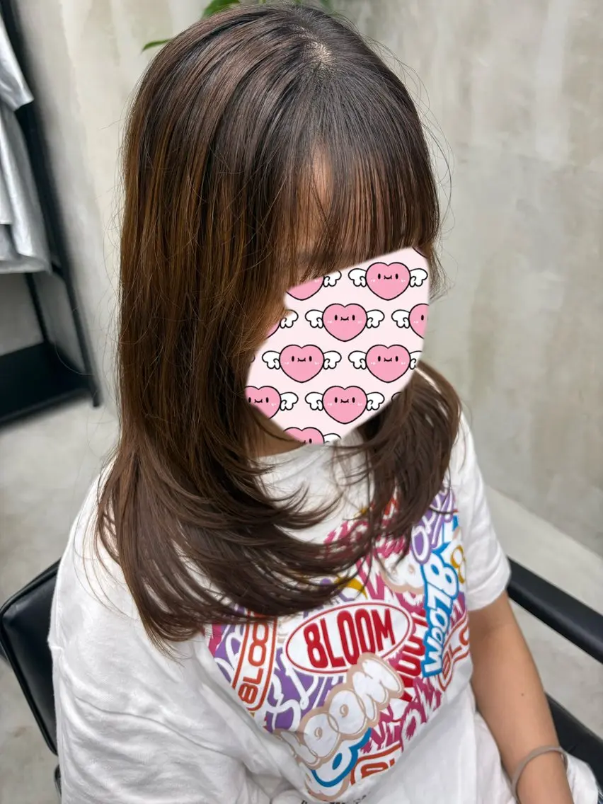 ミディアム sense. みなとのヘアスタイル