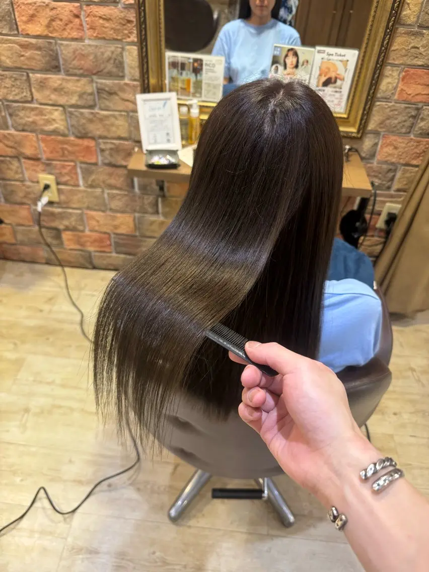 ロング ヘアカラー トリートメント 古川 流久のヘアスタイル