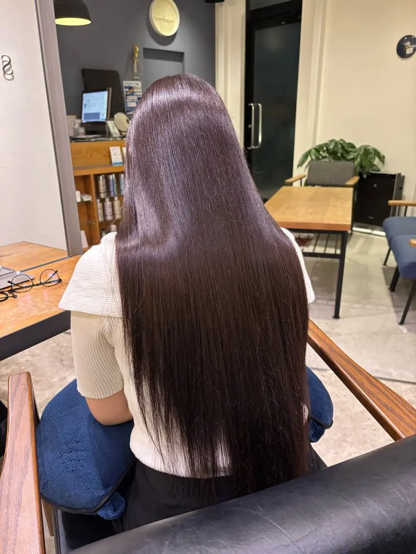 カラー うえ ななみのヘアスタイル
