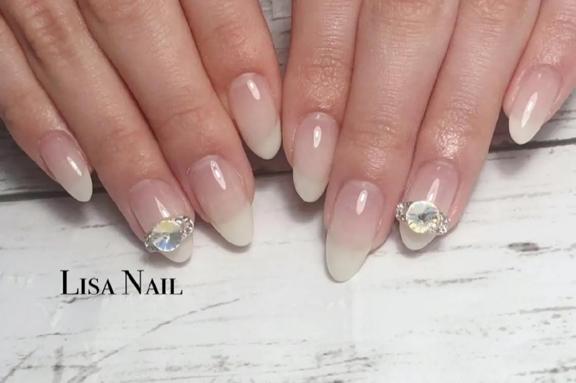 ネイル グラデーション NINA· NAIL✨のネイルデザイン