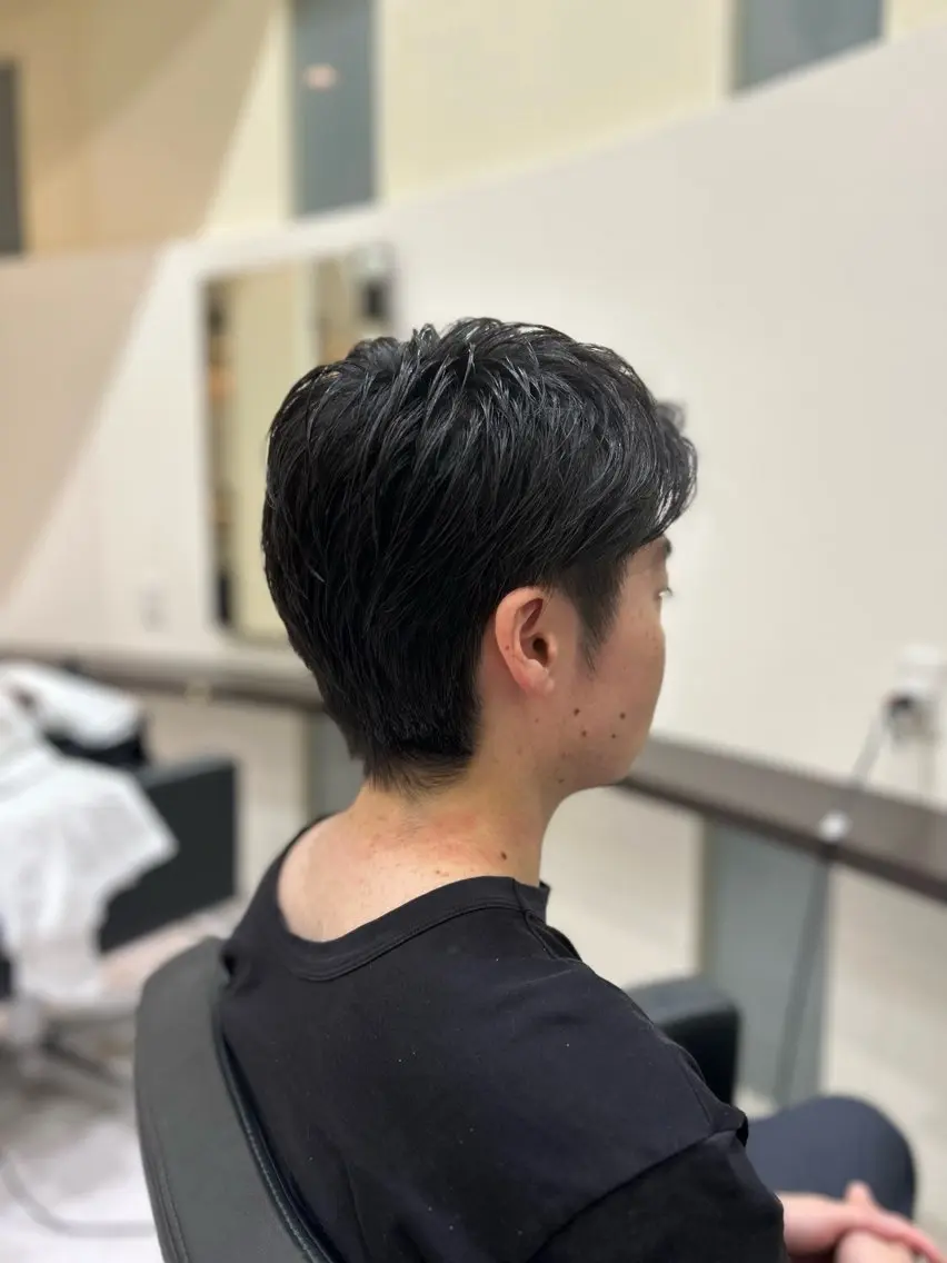 メンズ カトウ ヒロナミのヘアスタイル