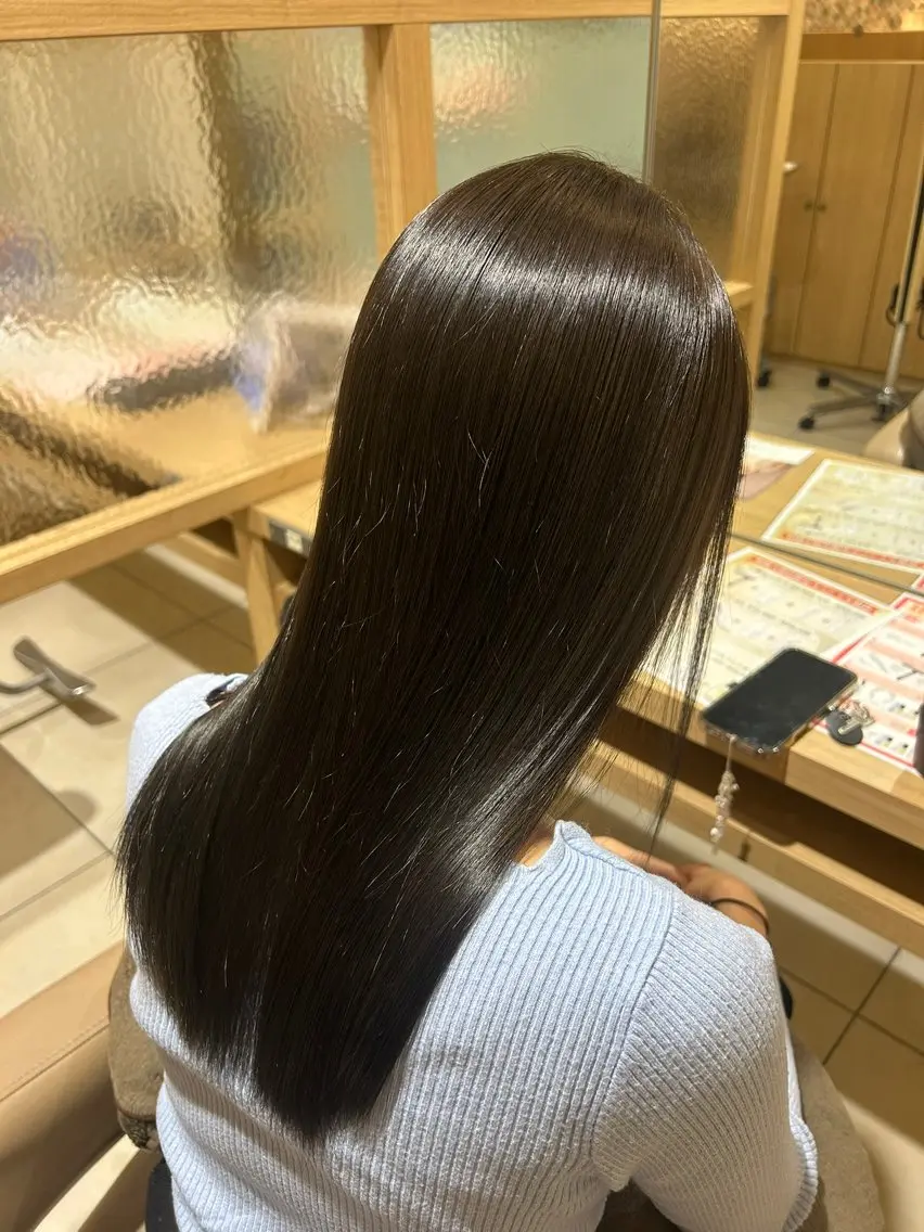 ロング ヘアカラー 艶カラー⛄️💙 ゆきなのヘアスタイル