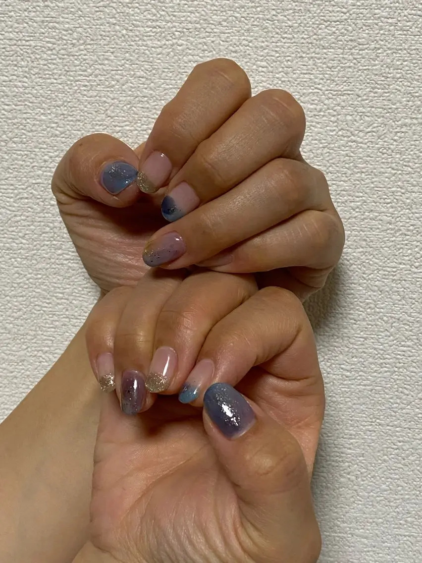 ネイル ニュアンスネイル ハンドネイル 自宅サロン FeelFreeのマツエク・マツパデザイン