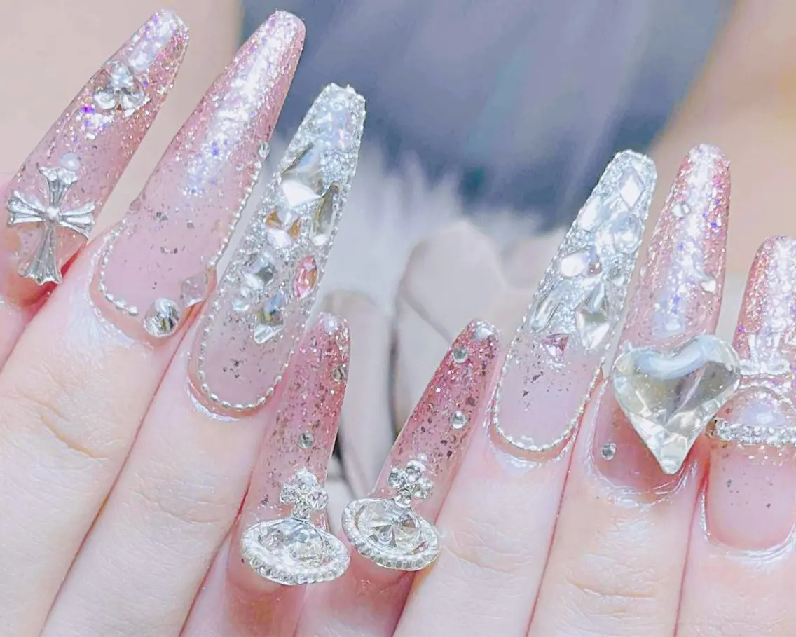 ネイル チークネイル 長さ出し フットネイル 韓国ネイル マグネットネイル ハンドネイル ハンドケア AN NAIL _HOAのネイルデザイン