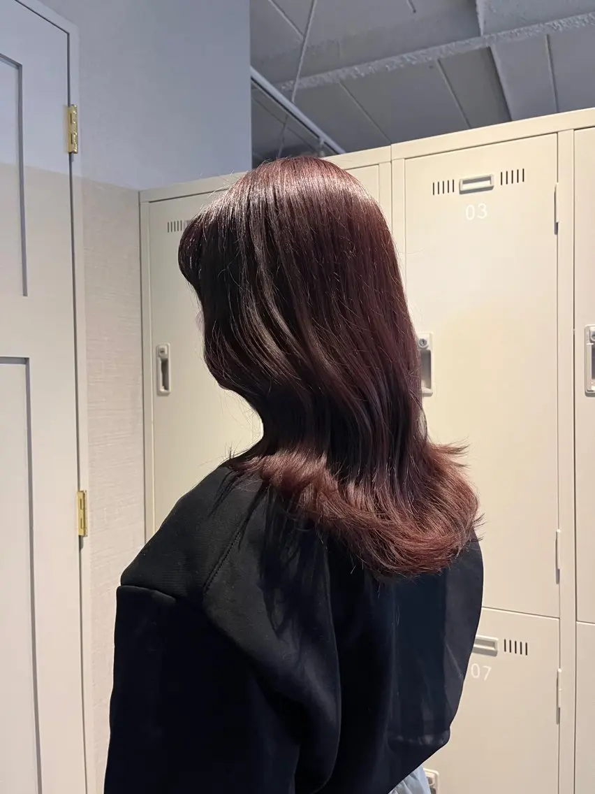 カラー KOYUKI⛄️ [大阪美容室]🚏のヘアスタイル