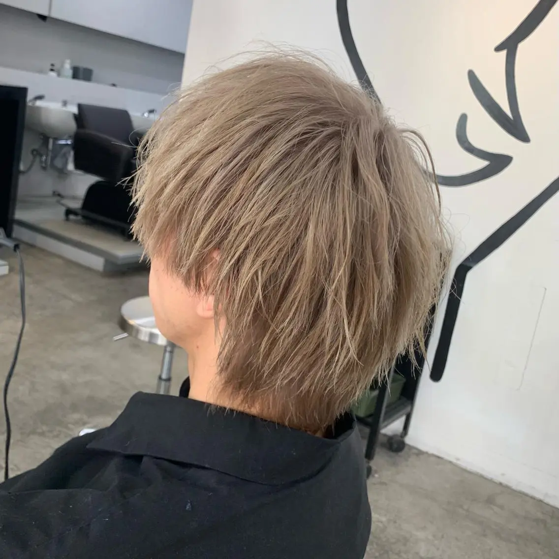 ショート カラー メンズ カット ヘアカラー メンズ特化美容師/ 藤戸 椋のヘアスタイル