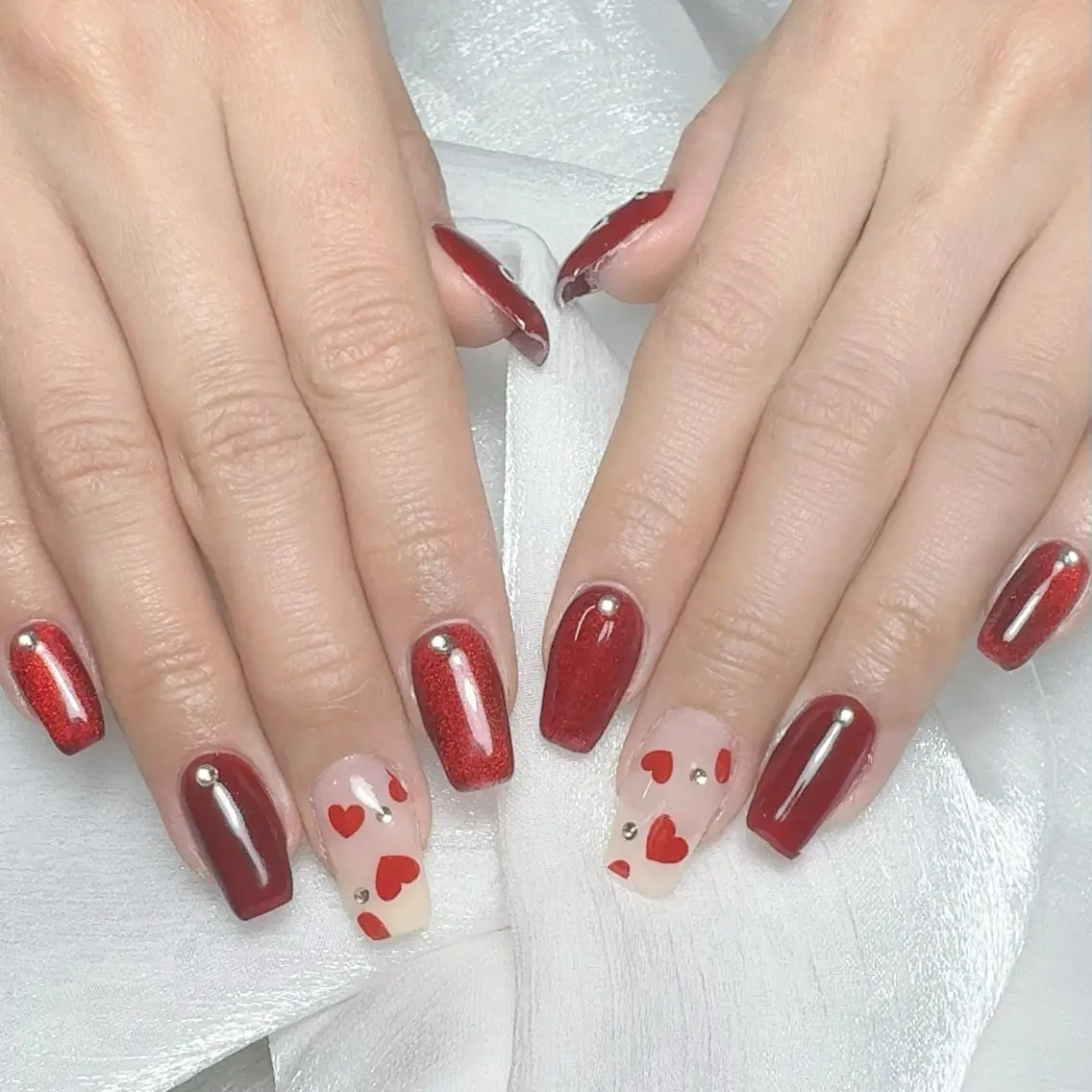 メンズ ネイル メンズ韓国風 アートネイル オーロラネイル ガーリー キラキラネイル ハンドネイル Nail salon 木にいるのネイルデザイン