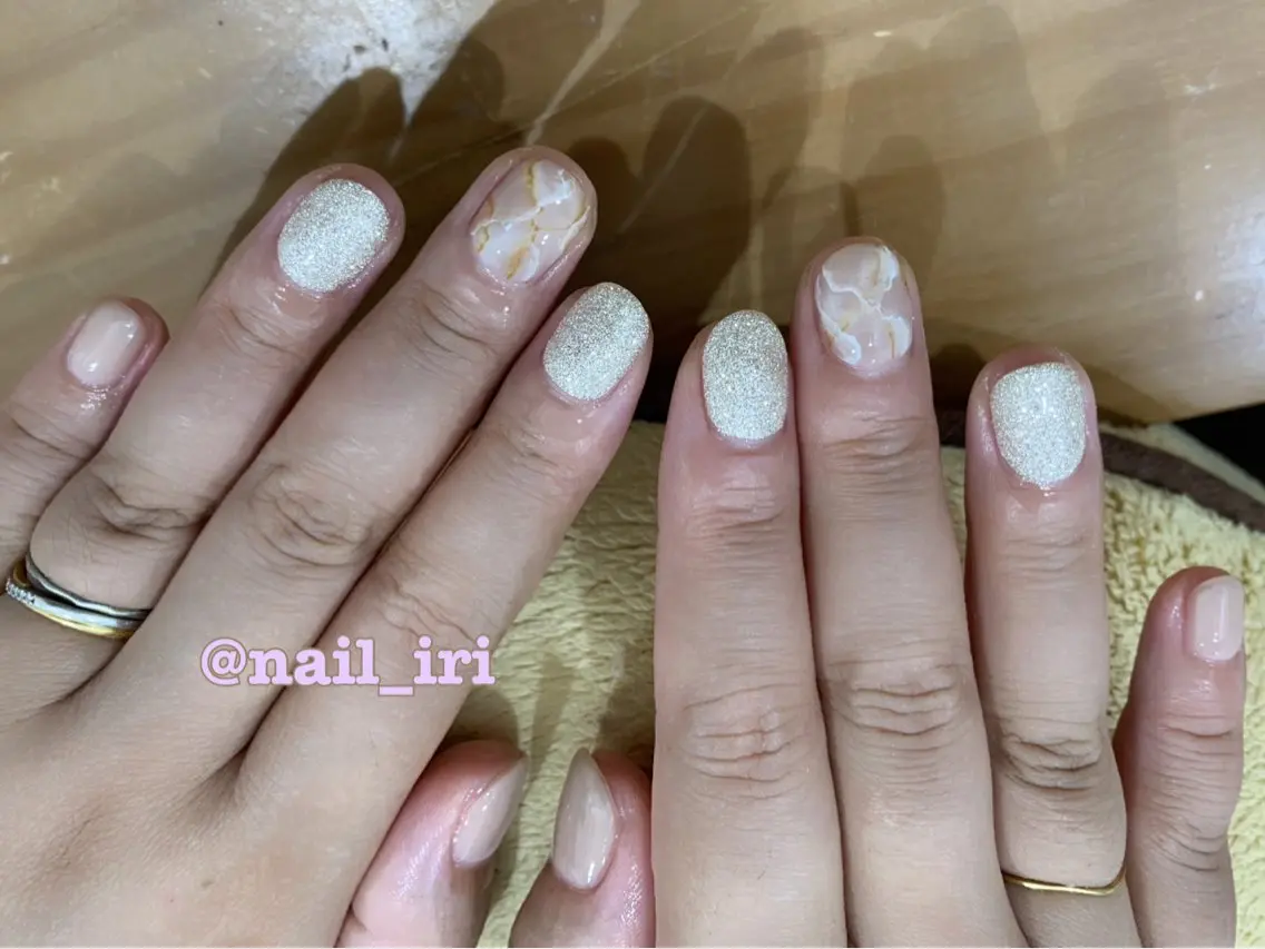 ネイル ハンドネイル 中川 愛理のネイルデザイン