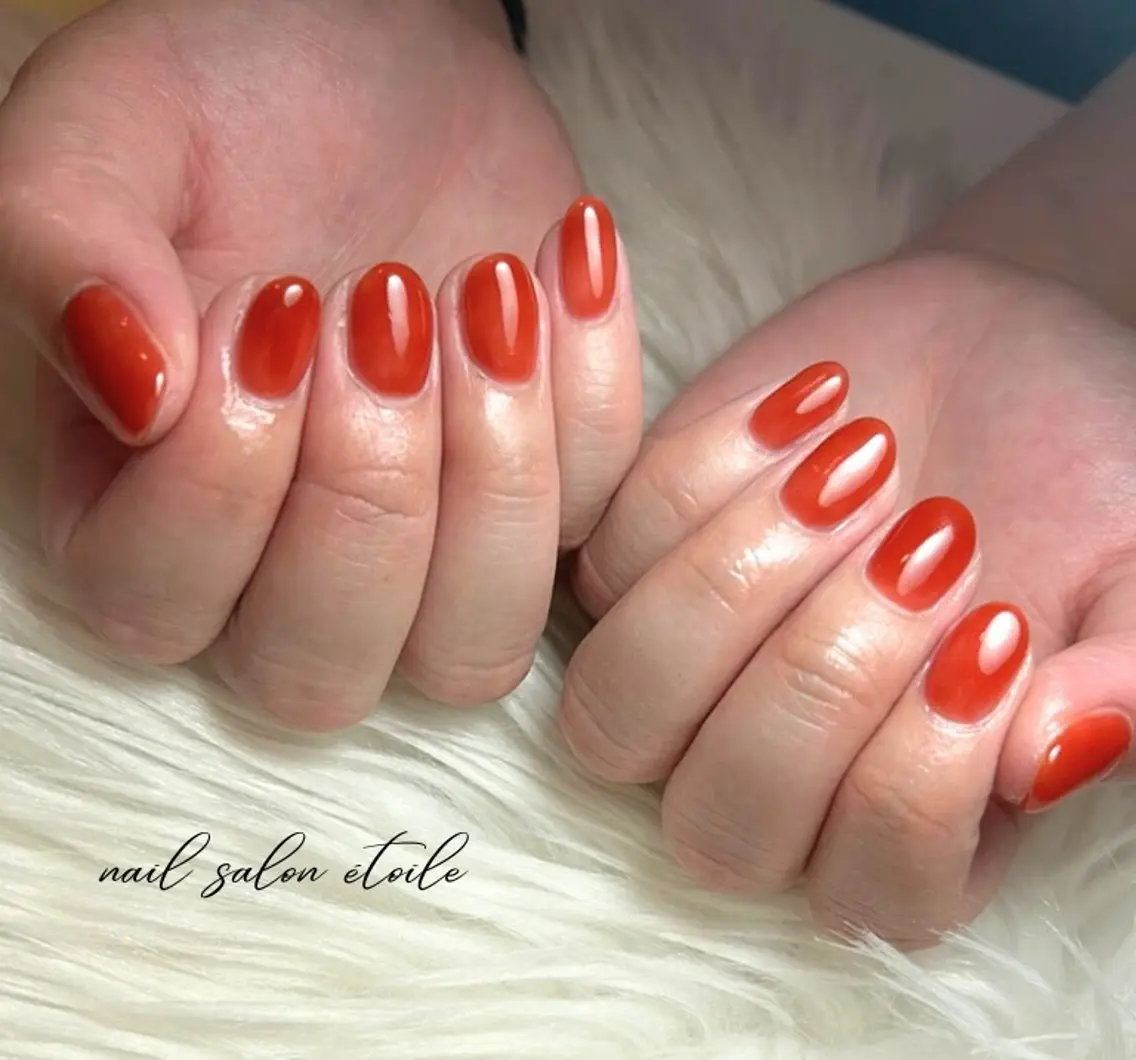 ネイル ワンカラーネイル 赤色 シンプルネイル ハンドネイル nail salon étoileのネイルデザイン