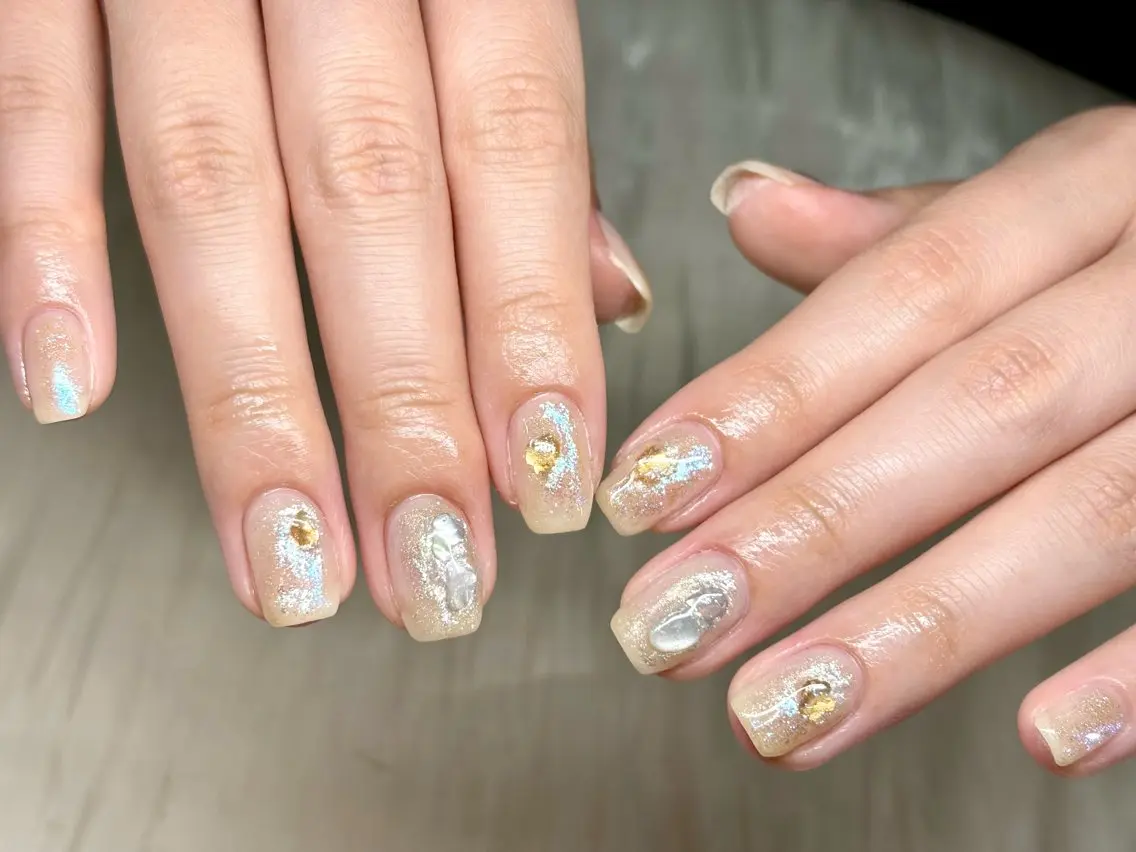 ネイル ニュアンスネイル ハンドネイル ハンドケア ETE LUNA NAILのネイルデザイン