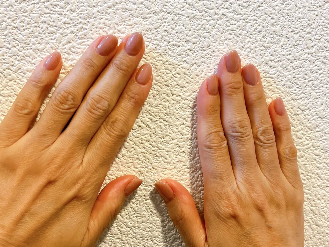 ネイル オーロラネイル フットネイル フレンチネイル ジェルネイル 韓国ネイル ハンドネイル mogunail &blowのネイルデザイン