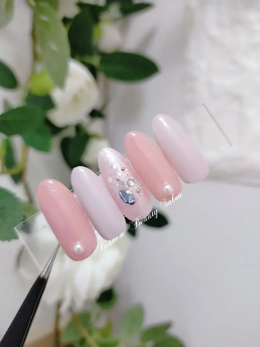 ネイル ハンドネイル ハンドケア Bianca 大山のネイルデザイン