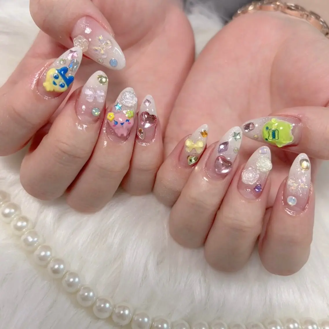ネイル ハンドネイル nana 🎀予約受付中のネイルデザイン