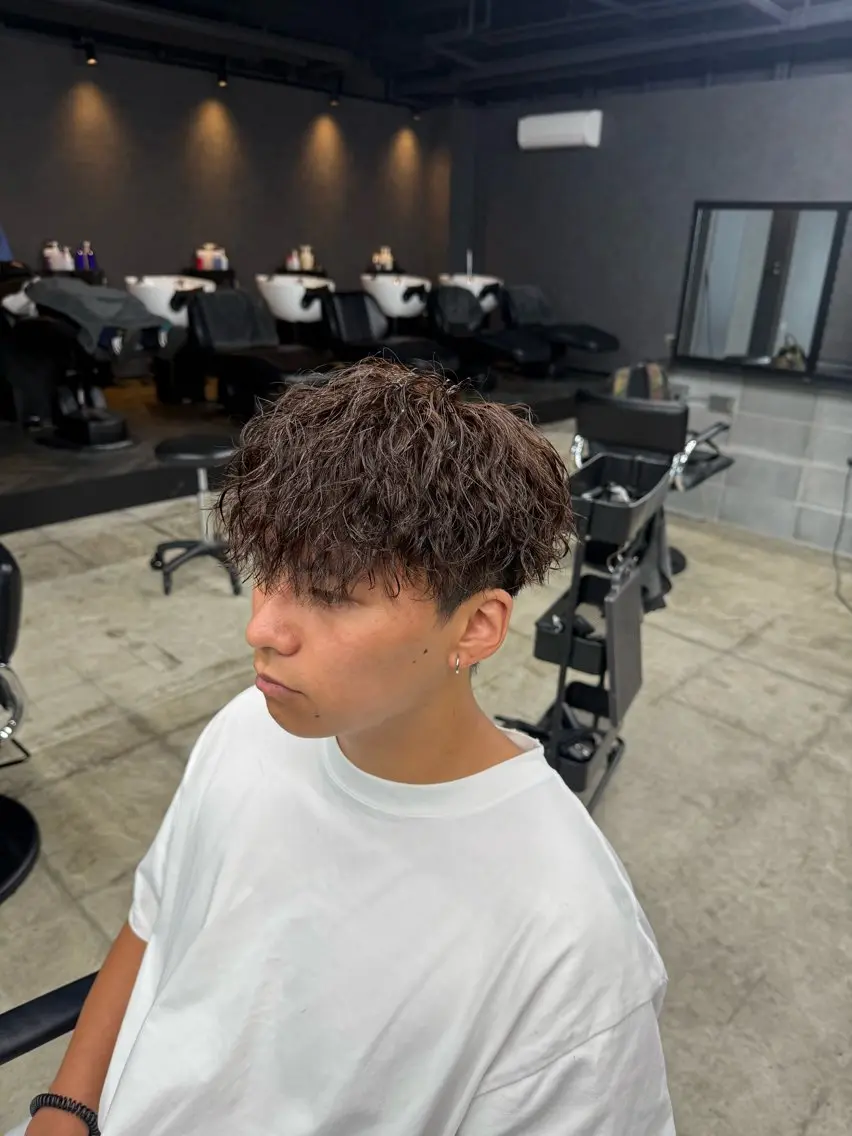 ミディアム 千葉 優斗のヘアスタイル