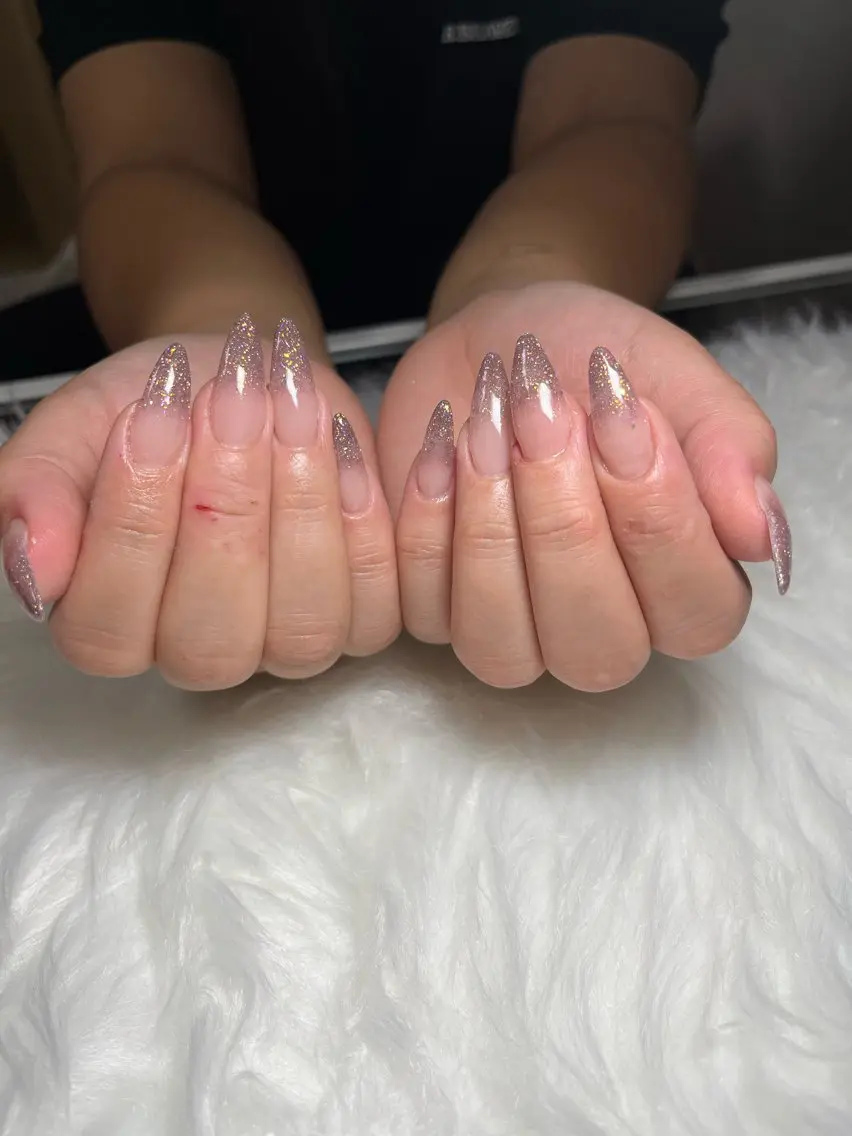 ネイル ハンドネイル ビューティーサロン B.glossyのネイルデザイン