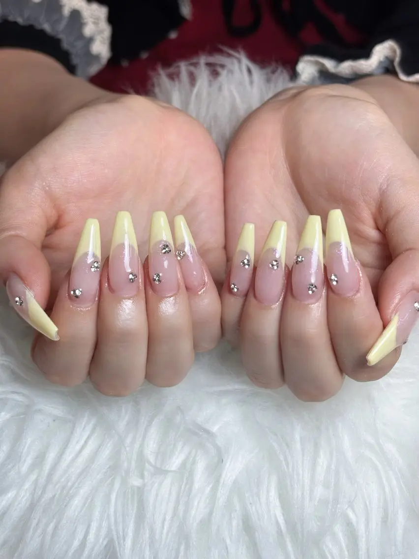ネイル キラキラネイル 韓国ネイル マグネットネイル 夏ネイル ワンホンネイル ハンドネイル Sully Nail Labのネイルデザイン