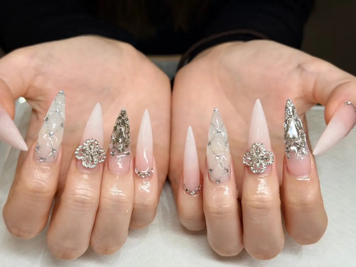 ネイル RUBY NAIL SALONのネイルデザイン