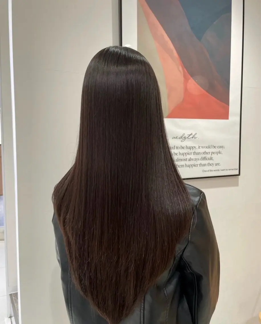 【黒染め、暗染め】カラーモデルの写真