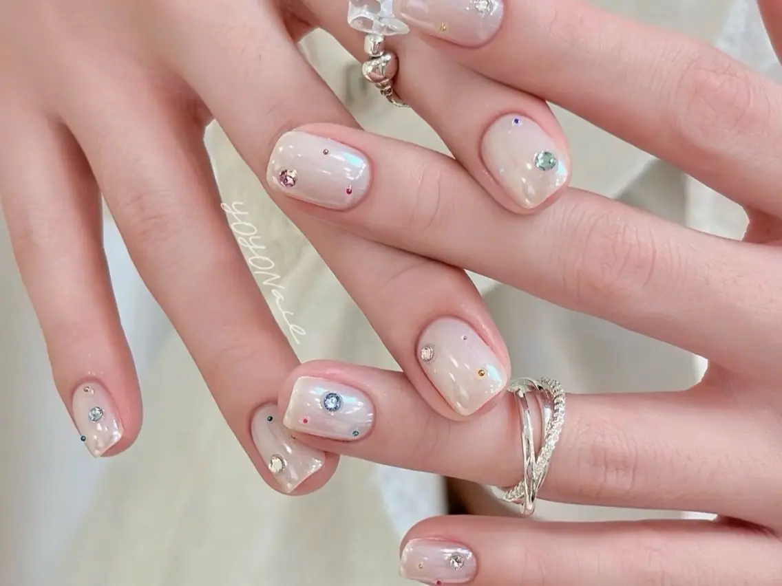 ミディアム ハンドネイル Atelier nail salonのネイルデザイン