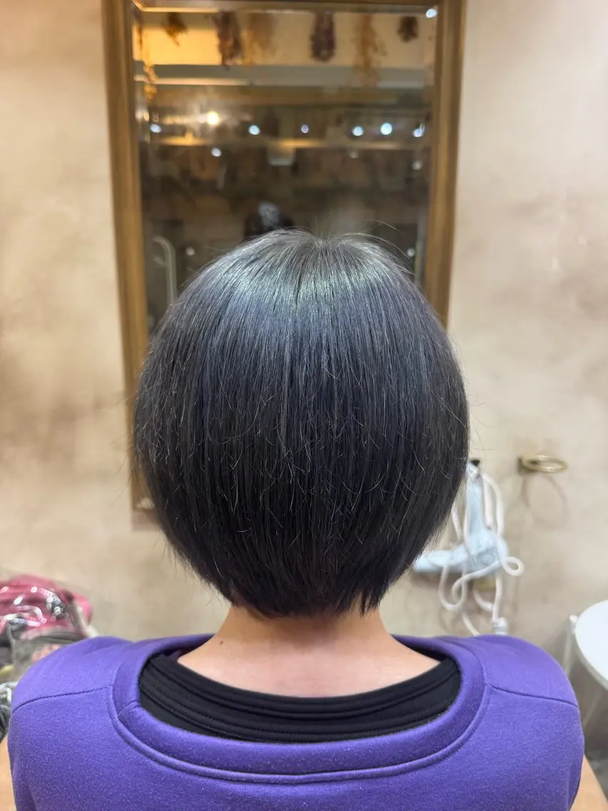 ショート カラー 透明感カラー 梅 優翔のヘアスタイル