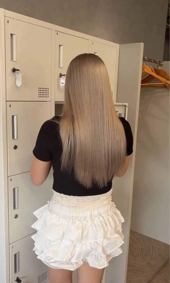 カラー 💖ブリーチ縮毛矯正 髪質改善💖ケンシンのヘアスタイル