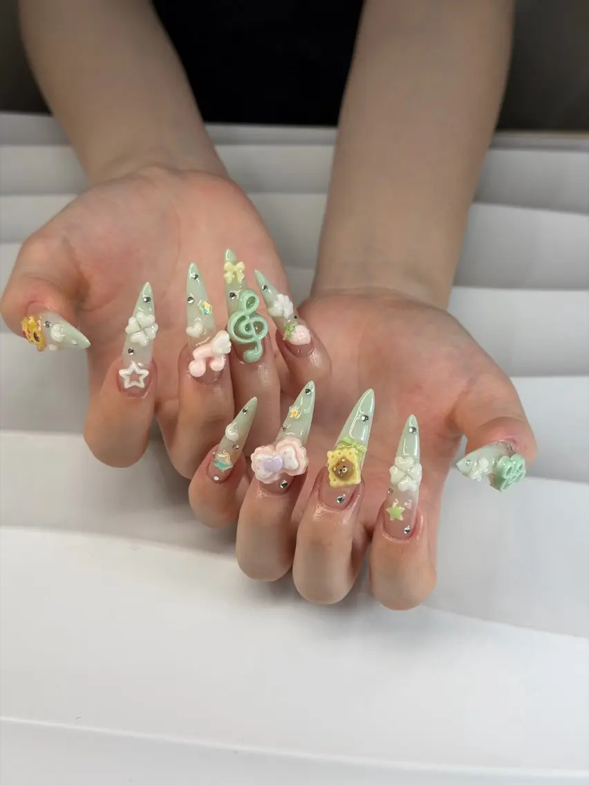 ネイル The 1989 Nail Salonのネイルデザイン