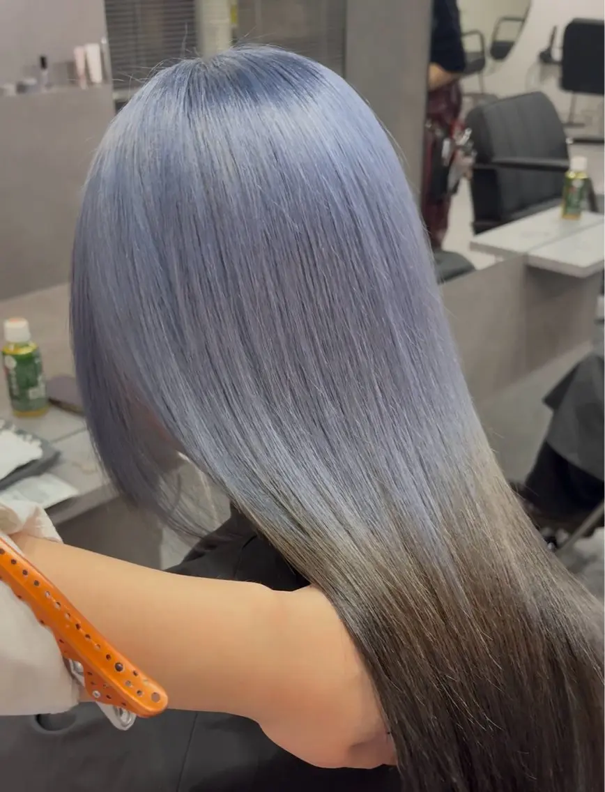 【️🩵⭐️カラーをしてても艶髪目指したい方へ⭐️️🩵】ブリーチなし!韓国ヘア艶カラー➕髪質改善トリートメントの写真