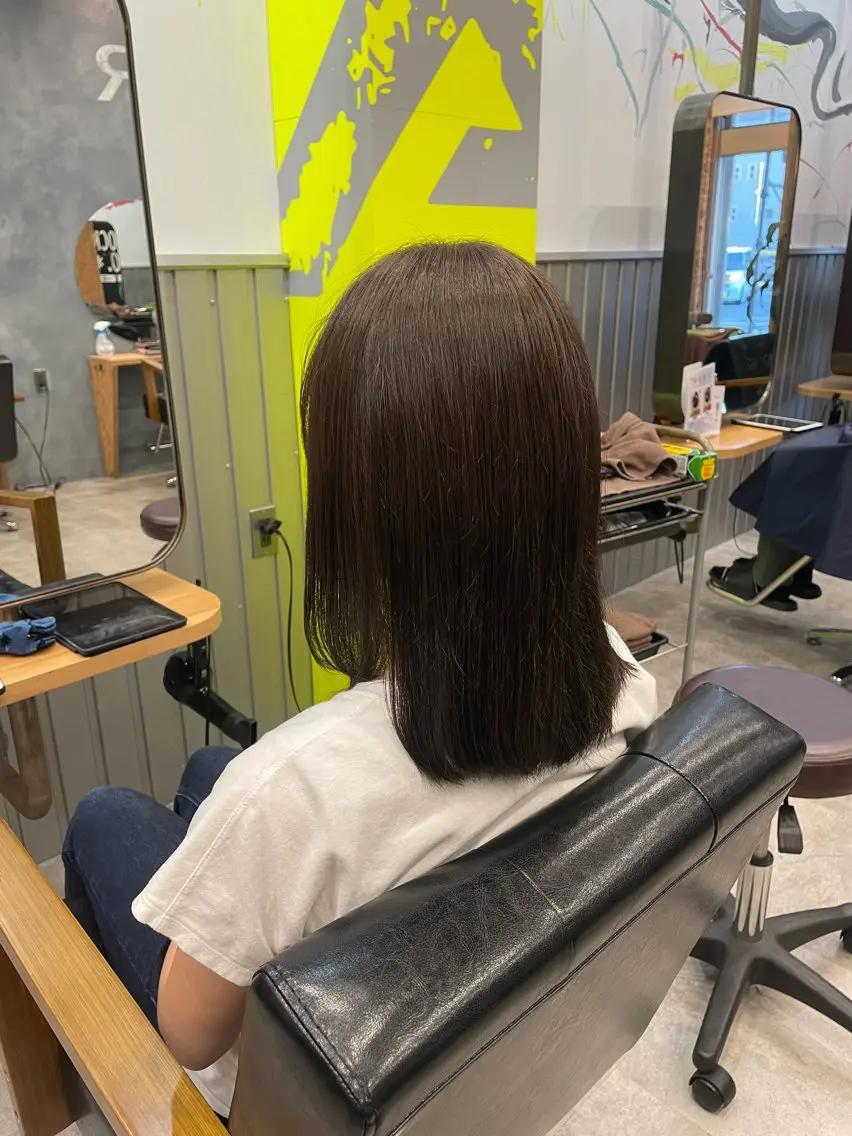 ミディアム カラー アッシュ 飛澤 太陽のヘアスタイル