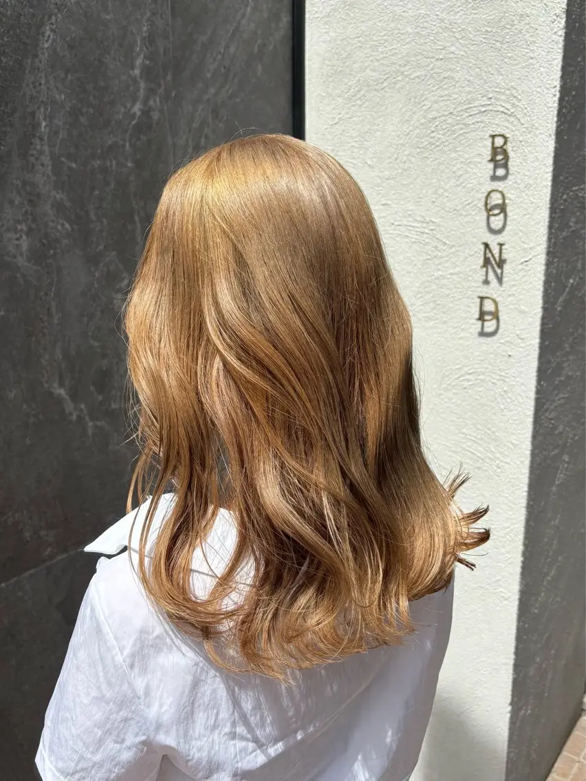 ロング ヘアカラー 石原 望来のヘアスタイル