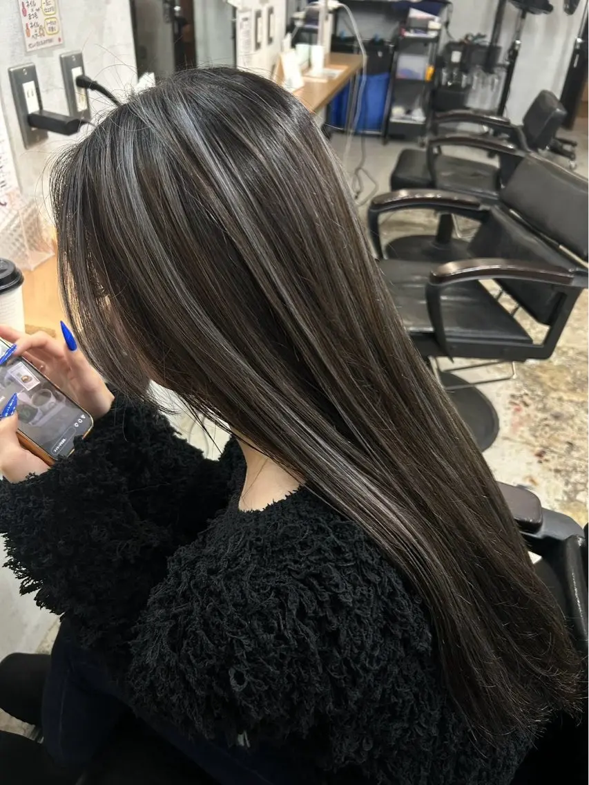 ロング カラー beleef manakaのヘアスタイル