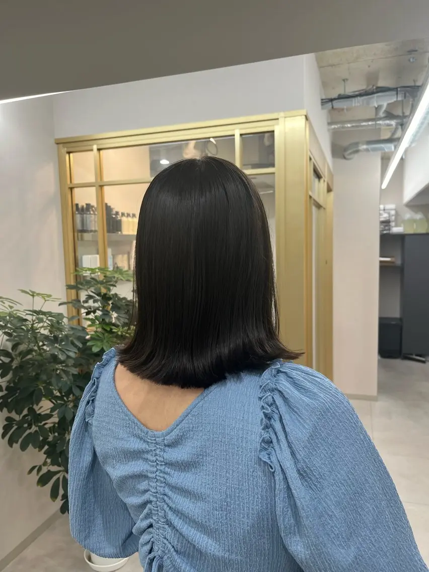 ショート カラー グレージュ オリーブグレージュ オリーブグレー カット ヘアカラー トリートメント なつな/ 透明感カラーのヘアスタイル