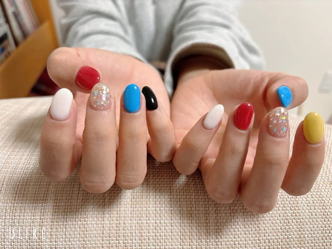 カラー ハンドネイル 絢佳 nailのネイルデザイン