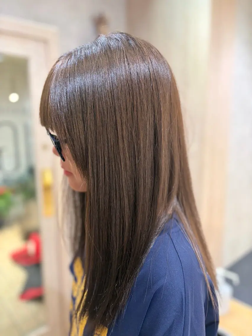 ロング ヘアカラー 透明感カラー /艶カラーのヘアスタイル
