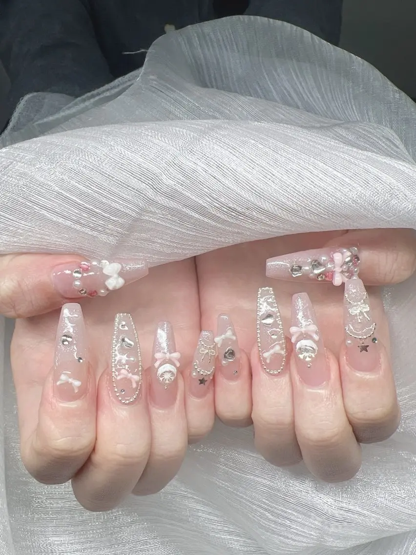 ネイル ハンドネイル Lee Nails チップ長さだし専門店のネイルデザイン