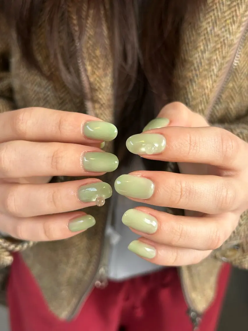 セミロング ハンドネイル Nbibi nail salonのネイルデザイン