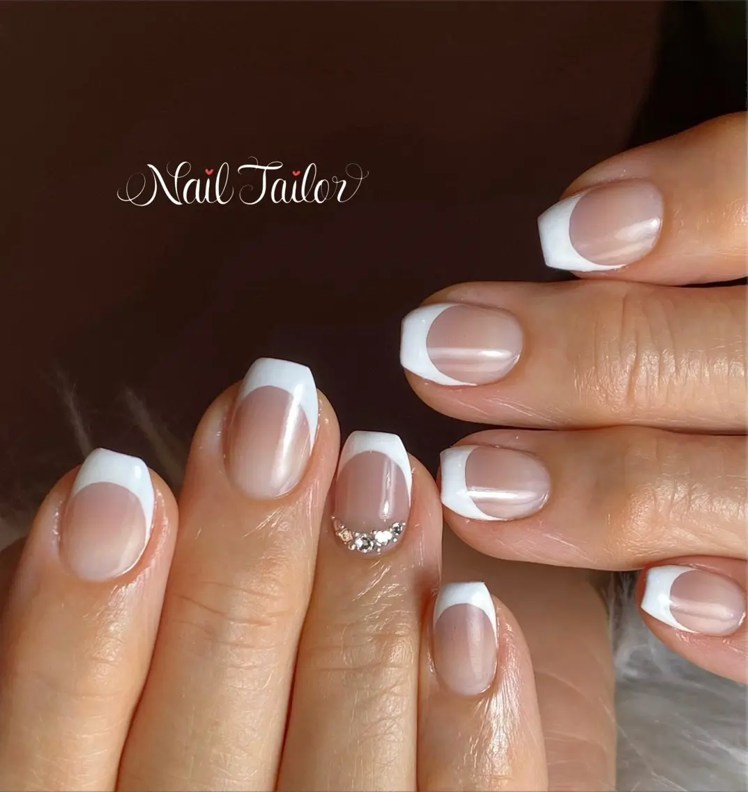 ネイル ブルー フレンチネイル 黄色 ハンドネイル NailTailor ネイルテイラーのネイルデザイン