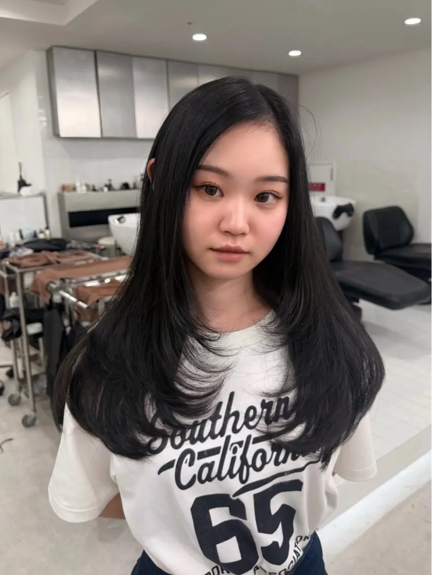 ロング カラー 大阪梅田/ イマムラミヅキのヘアスタイル