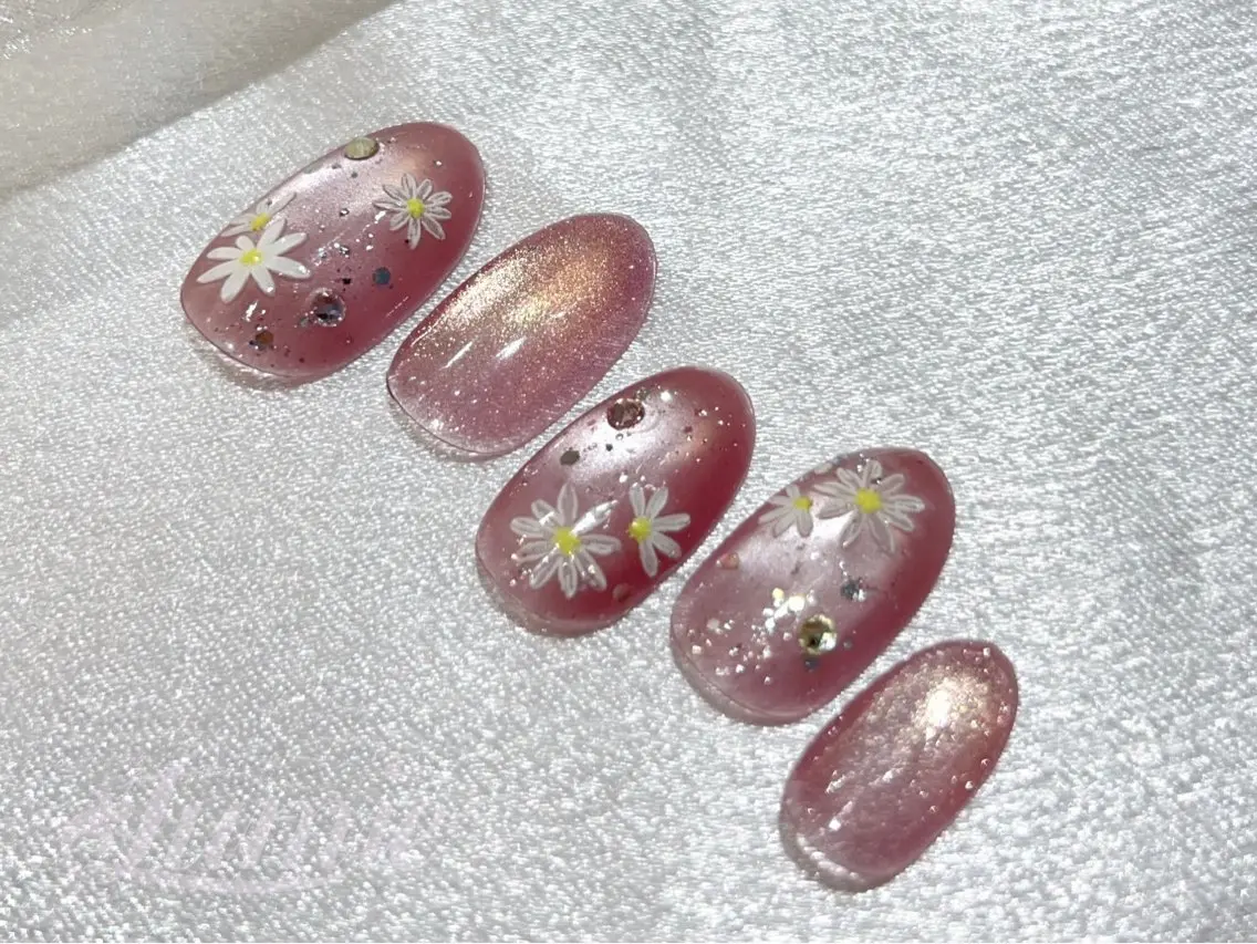 ネイル Lumie Nailのネイルデザイン